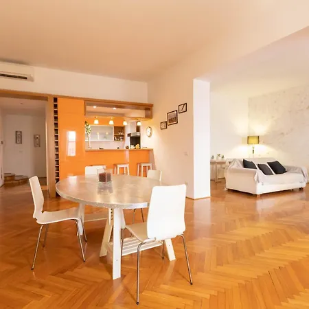 דירה Fontana Di Trevi Modern