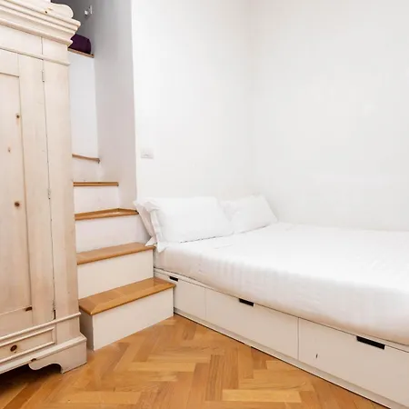 Fontana Di Trevi Modern דירה רומא