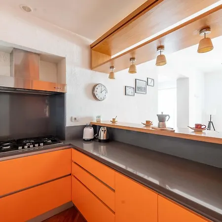 Fontana Di Trevi Modern דירה