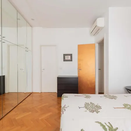 דירה Fontana Di Trevi Modern רומא