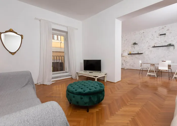 Daire Fontana Di Trevi Modern *